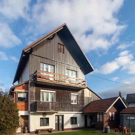 3 Bedroom In Crni Lug